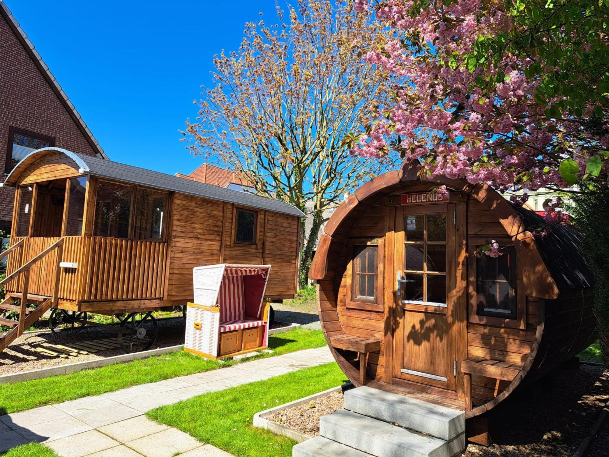 Hotel Columbus Und Glamping Бремерхафен Экстерьер фото